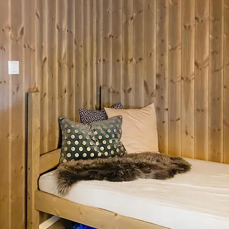 Amazing In With Wifi Nordfjordeid